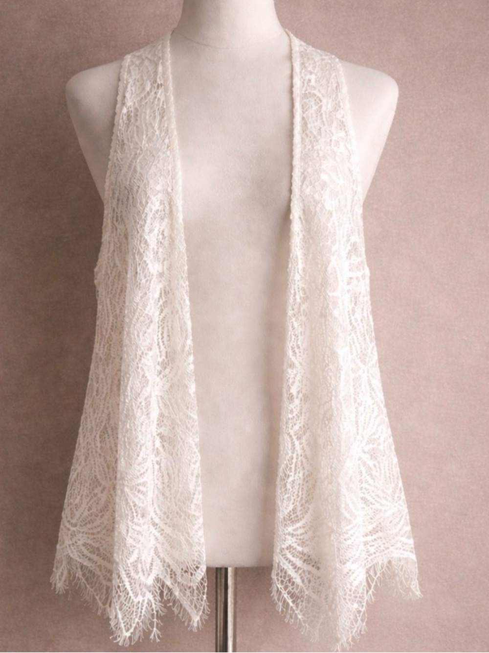 Almost Famous White Lace Open Front Cardigan Vest